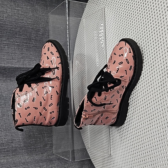 ZARA TODDLER ABC PINK BOOT EURO -26 / US- 9.5 - Picture 1 of 8